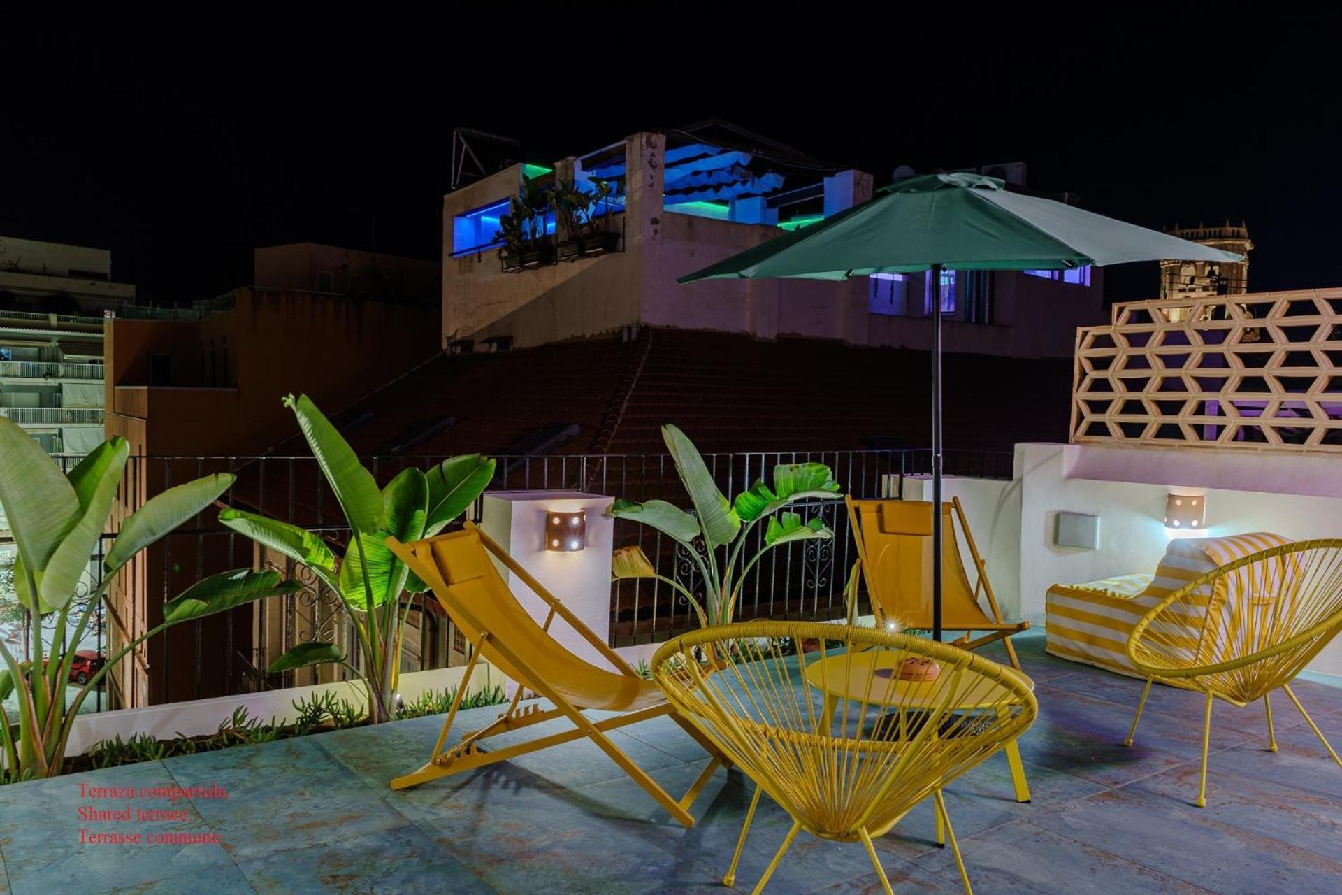 Glamorous Pink Studio In City Center Alicante Exterior foto